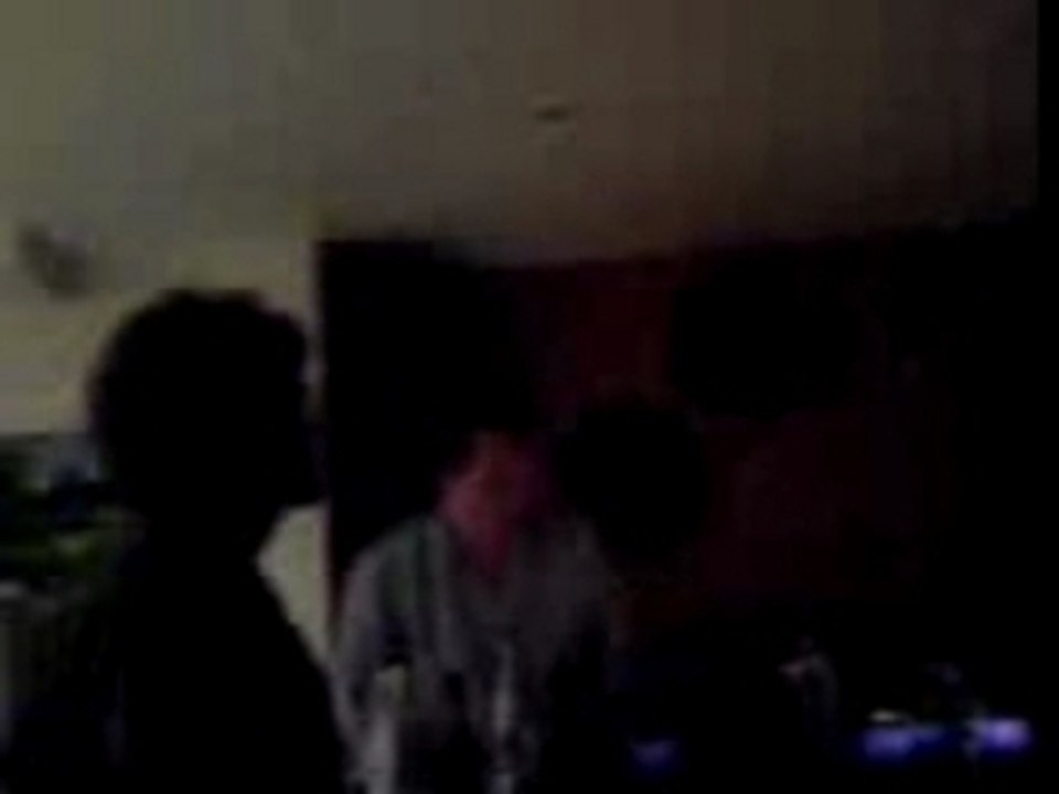 König kotze sagt wer hat euch überhaupt eingeladen?!?