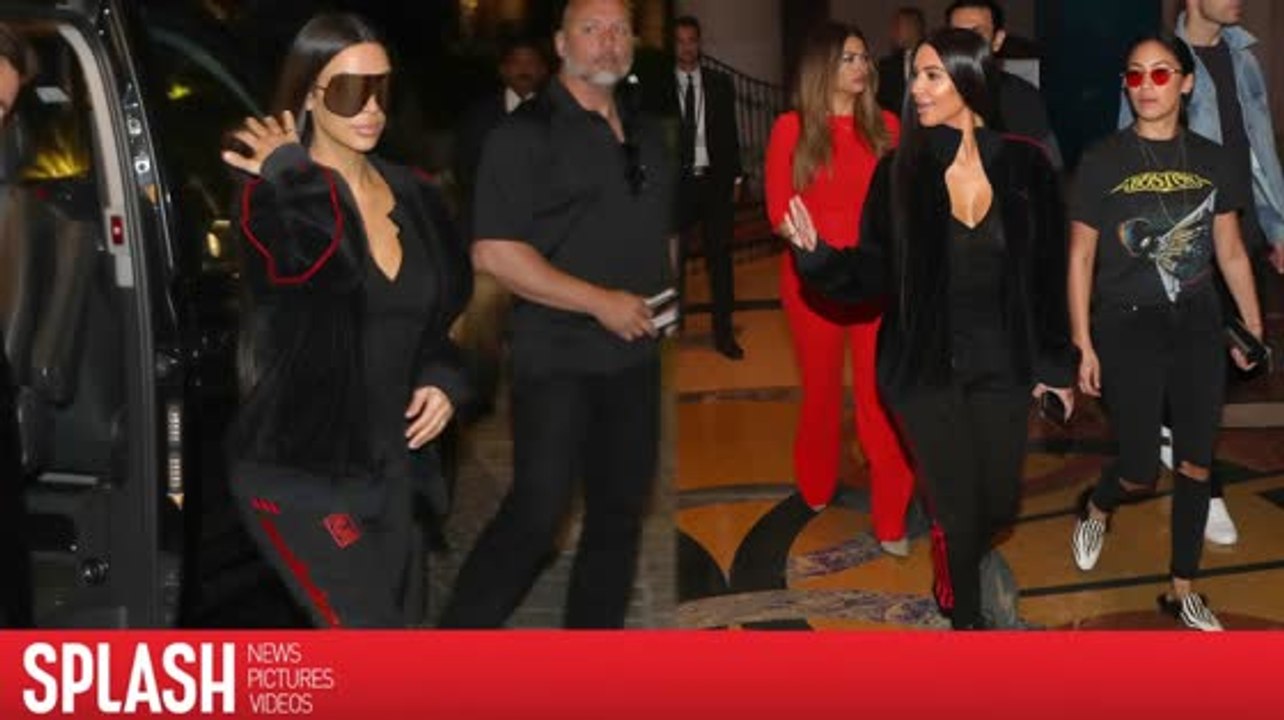 Kim Kardashian kommt in Dubai an