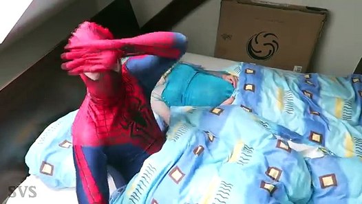 PREGNANT FROZEN ELSA vs SPIDERMAN - SPIDERBABY QUINTUPLETS w/ Pink ...