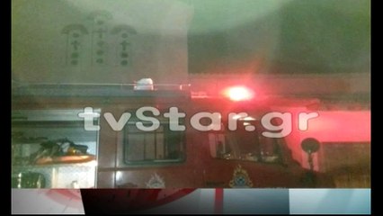 Στις φλόγες οι Άγιοι Ανάργυροι Γλύφας