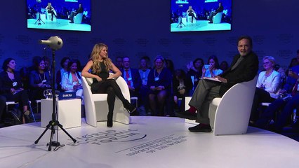 Shakira: la sociedad debe participar en proceso de paz