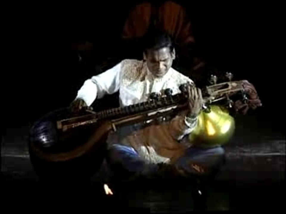 Veena - Raghunath Manet - Pondichery - Bharata natyam