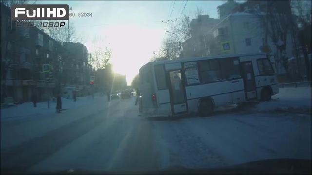 Compilation de crash et accidents de Voitures n°396 en HD | Car Crashes Compilation & Accidents