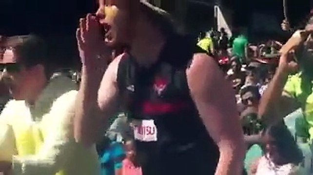 Pakistani People Started Chanting Go Nawaz Go during Pak Aus match