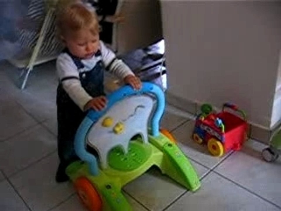 bibou et le deambulateur