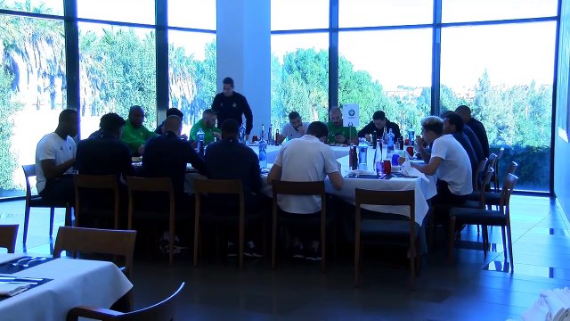 [EXCLU] Dans les coulisses du stage en Espagne - Episode 1