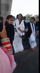 Viral Video Indian Hidden Talent Girl Singing - e