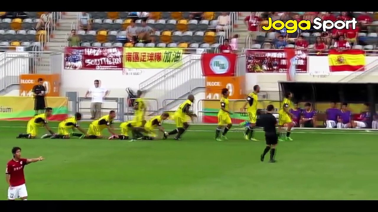 Las Peores Celebraciones De Gol En El Fútbol ● Funny Goal Celebration Fails