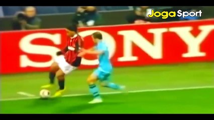 RONALDINHO MEJORES JUGADAS, GOLES y TRUCOS ● Ronaldinho Magic Skills and Tricks