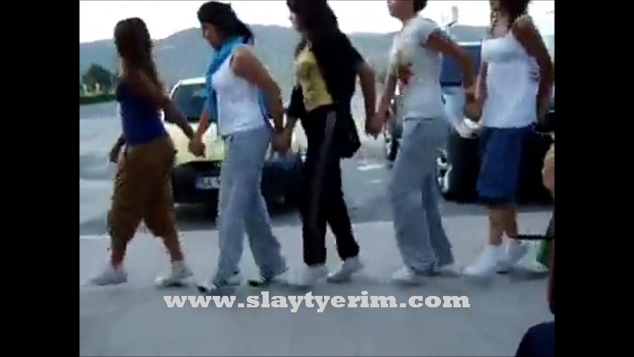 Efsane horon oynayan kızlar