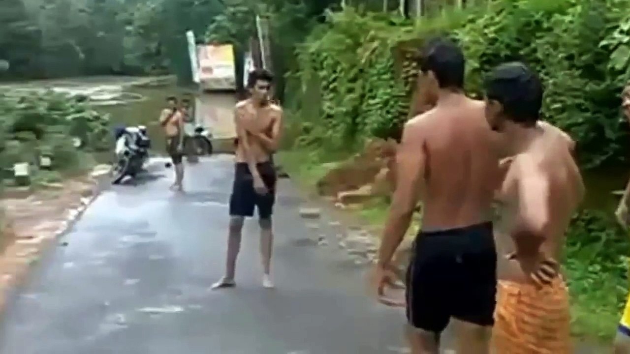 Funny comedy videos 2016    Stupid people doing stupid things Compilation part4