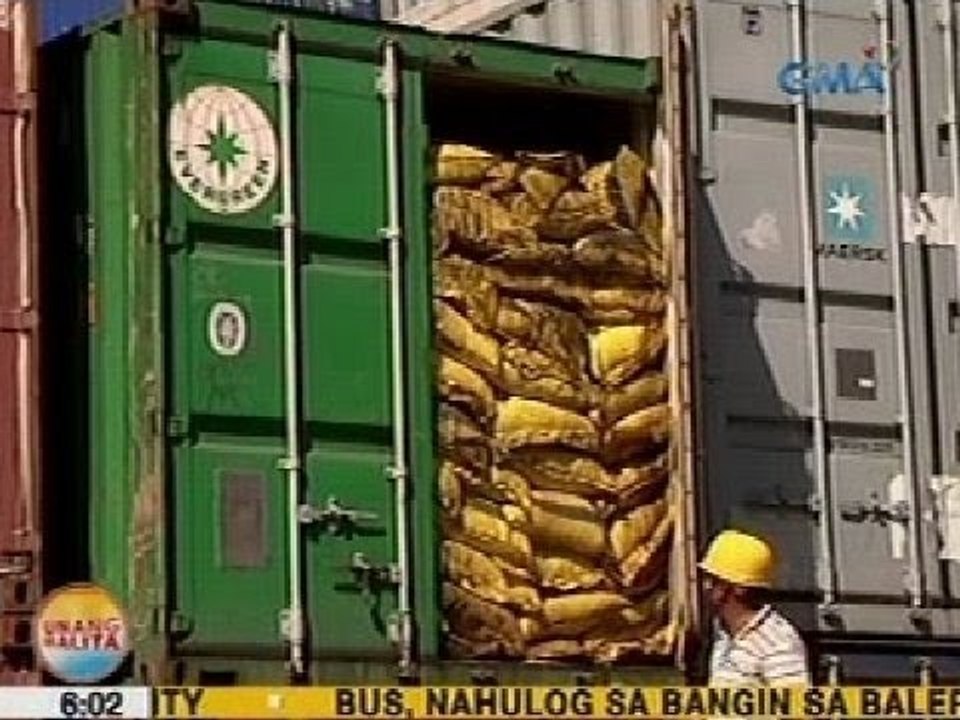 UB: Sako-sakong bigas sa warehouse ng Bureau of Customs-Cebu, nagsisimula nang mabulok