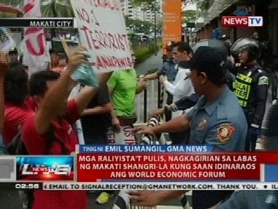 Mga raliyista't pulis, nagkagirian sa labas ng Makati Shangri-La kung saan idinaraos ang WEF