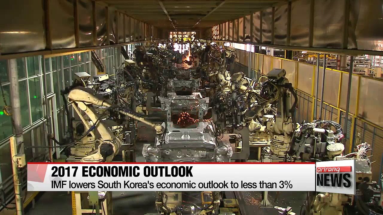 IMF lowers South Korea's economic outlook to less than 3%