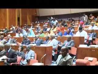 RTI1 / JT du Samedi 30 Mai 2015 - Édition de 20H