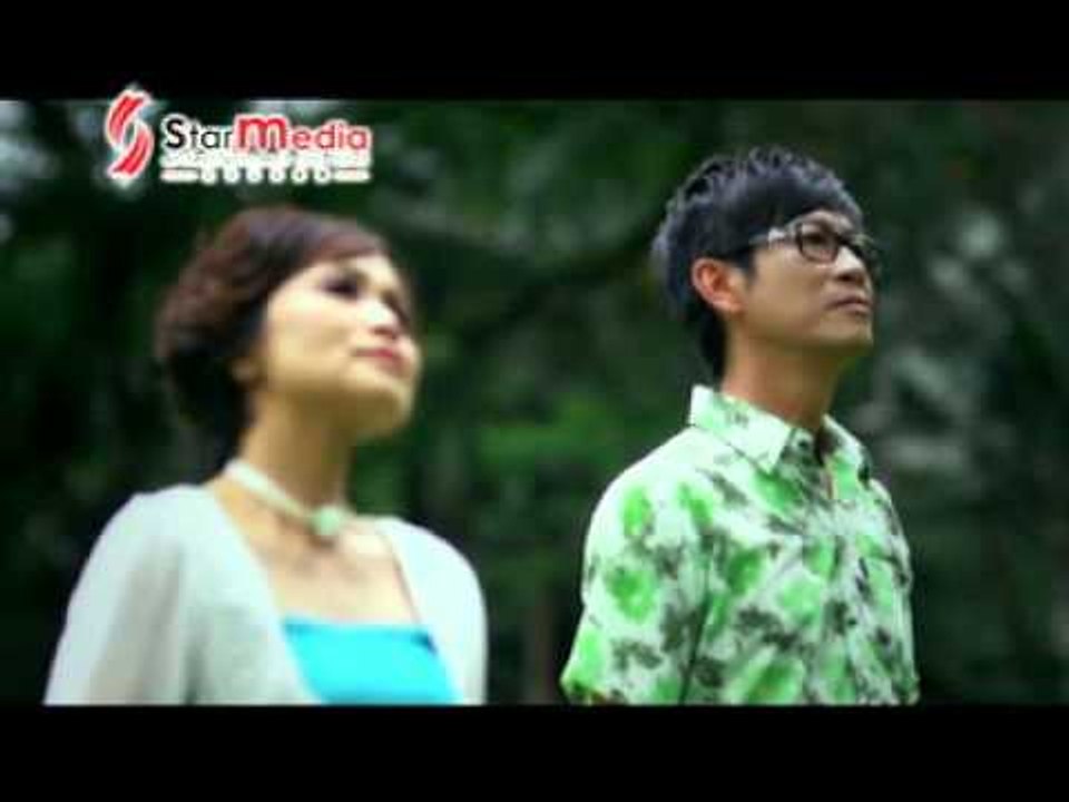 [ASTRO 经典名曲歌唱大赛 2012 -- 施伟华 + 张丽艳 + 林德胜 + 韩燕芬] 天天等天天问 -- 掌声 (Official MV)