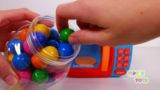 Candy Microwave and Disney Princess Toys for Kids!! Learn Colors with Kitchen Toy Appliance