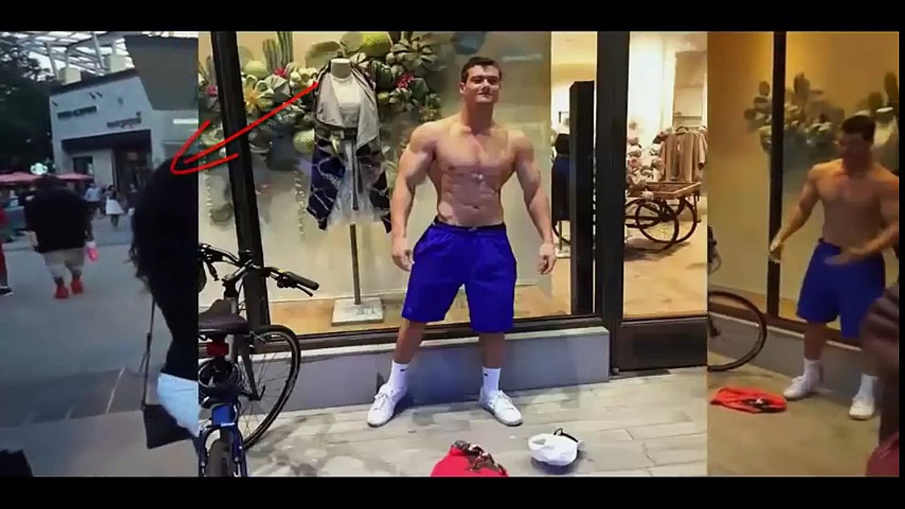 How Women React When They See a Muscular Man (Watch the Video)