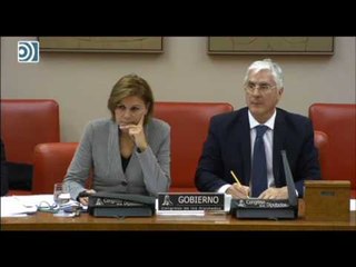 Cospedal pide perdón "en nombre del Estado" a las víctimas del Yak-42