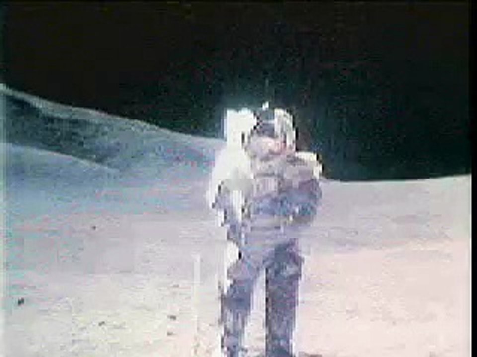 'I Was Strolling on the Moon One Day'