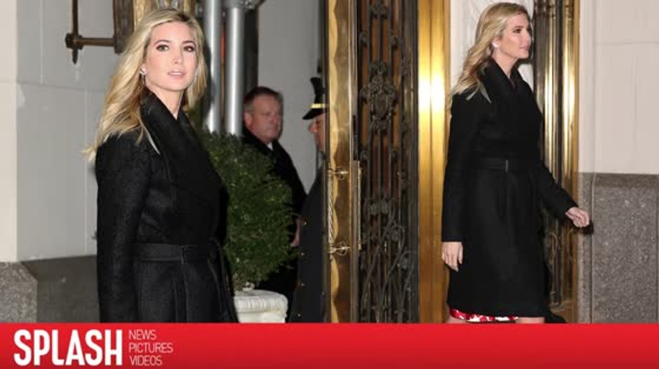 Ivanka Trump sieht umwerfend aus, als sie ihre Wohnung in New York City verlässt