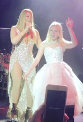 Public Buzz : Il s'offre Mariah Carey et Elton John pour le mariage de sa petite-fille