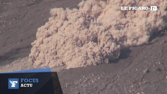 Indonésie : le volcan Sinabung est entré en éruption