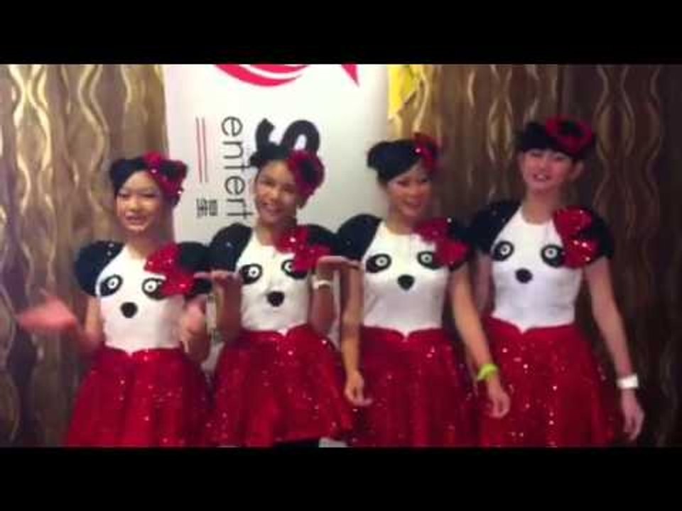 巧千金祝大家圣诞节快乐〜〜〜