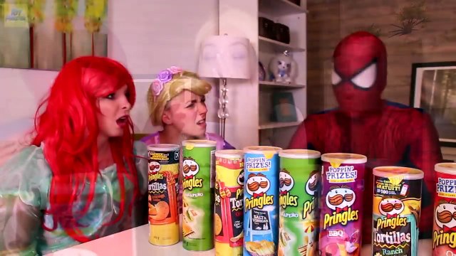 Frozen Elsa vs Spiderman CHALLENGE PRINGLES! w/ Superman Maleficent Joker Supergirl! Super