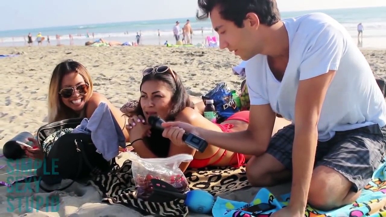 How To Get A Blowj*b! (Funny Pranks)
