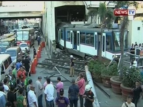 SONA: Tren ng MRT, bumannga sa steel fence sa dulo ng riles