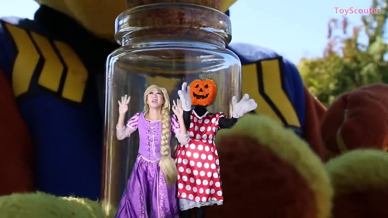 Is Frozen Elsa a Ghost? w/ Spiderman, The Witch, Paw Patrol Chase & T-Rex in Real Life