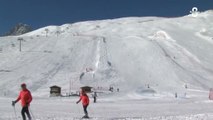 Tignes : Grands débats autour de la construction du ski dôme