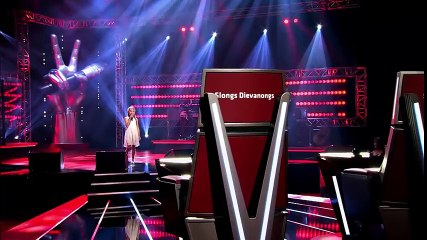 Voice Kids - 9-Year Old Josefien Sings Frank Sinatra's Fly Me To The Moon - Breathtaking