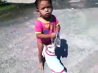 Hell Funny  Look At The Dog....