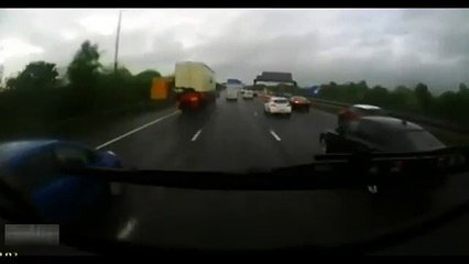RAW Car Clips Lorry And Bounces Across The M6 Motorway in Staffordshire Car Slams Into Truck POWNE