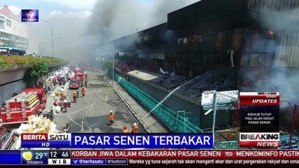 Скачать видео: Diperkirakan 1.000 Lebih Kios di Pasar Senen Terbakar