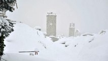 Una avalancha de nieve sepulta un hotel en Italia tras los terremotos