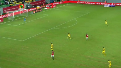 La parade exceptionnelle d'Omar Sissoko pour le Mali !