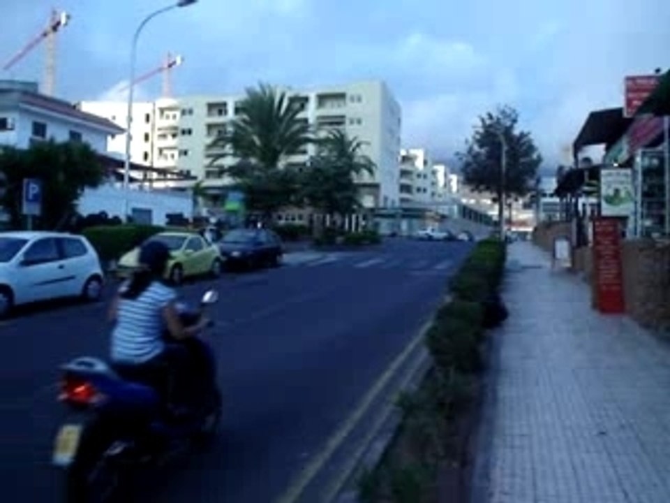 MOV01027