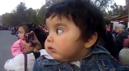 Ребенок испугался оркестра