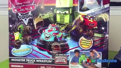 Tải video: Disney Cars Toon Monster Truck Wrastlin Lightning McQueen Tow Mater Toy Cars Ryan ToysReview