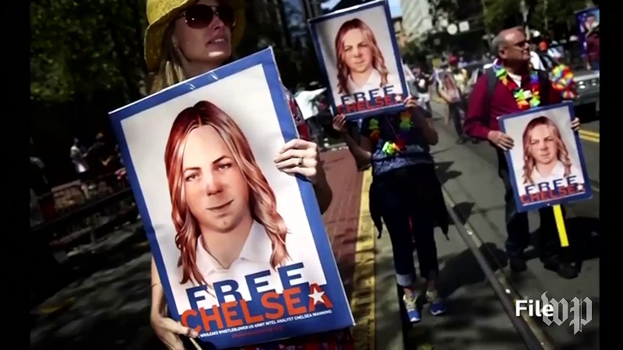 President Obama commutes Chelsea Manning's prison sentence