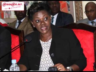 Irène Vieira présente le contenu de la convention d'assurance pour la retraite des artistes