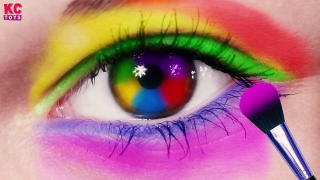 Eye Painting Learn Colors for Children Body Painting Finger Family Nursery Rhymes by KC Toys