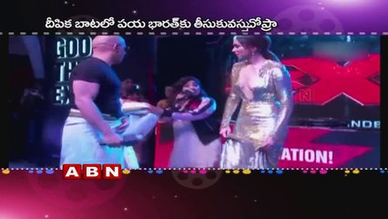 Priyanka following in Deepikas footsteps | Plans to bring Baywatch stars to India
