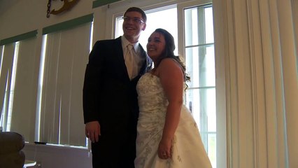 Wedding Officiant Han Hills - Vinnie and Lauren