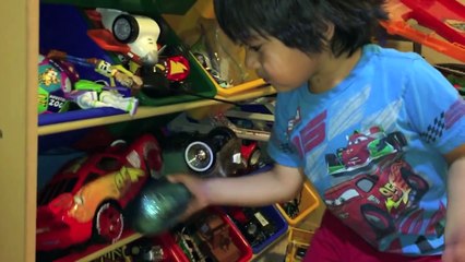 Open easter eggs surprise thomas the tank engine train and friends