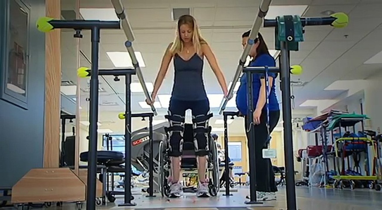 Les invités attendaient avec impatience l’arrivée de la mariée à l’église, lorsqu’elle est enfin là, c’est le choc total