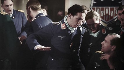 Le monde sous les bombes - extrait Hitler